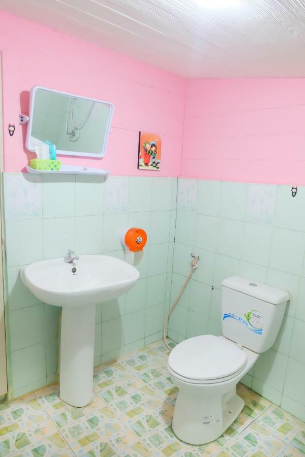 A Houses Homestay Nakhonratchasima Εξωτερικό φωτογραφία