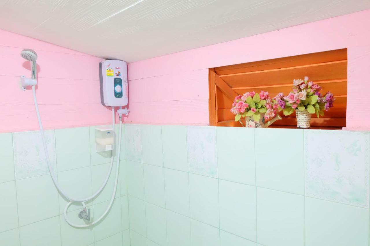 A Houses Homestay Nakhonratchasima Εξωτερικό φωτογραφία